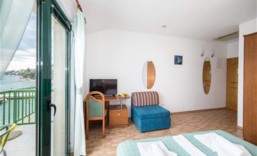 hotel Riva_1/2+1 pokoj balkon